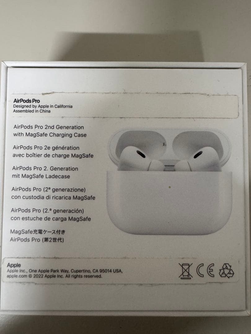 AirPods Pro 2 MagSafe対応 美品 FCRBケース付き