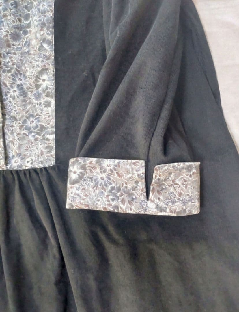 ちくわ　セーラーカラーワンピース