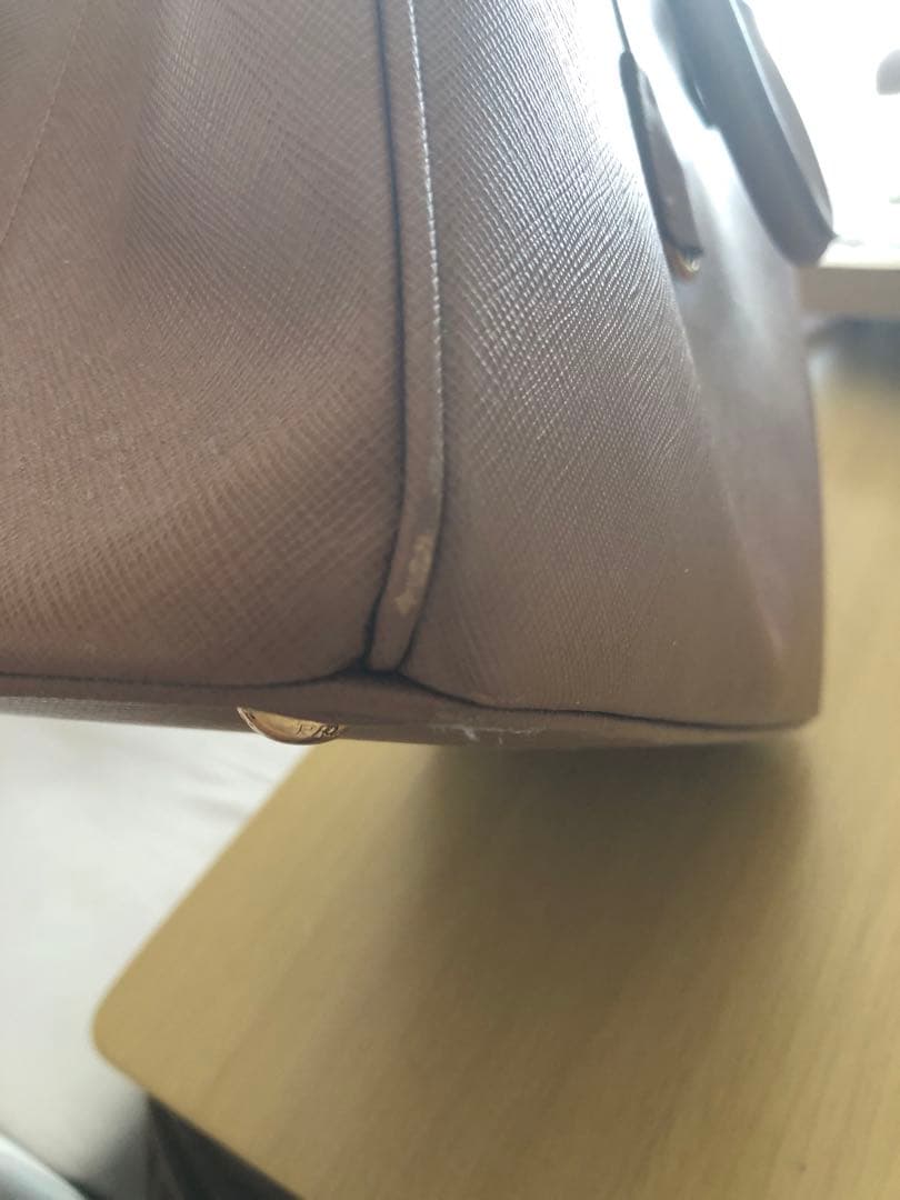 PRADA ガレリア　サフィアーノ　ビジネスバック