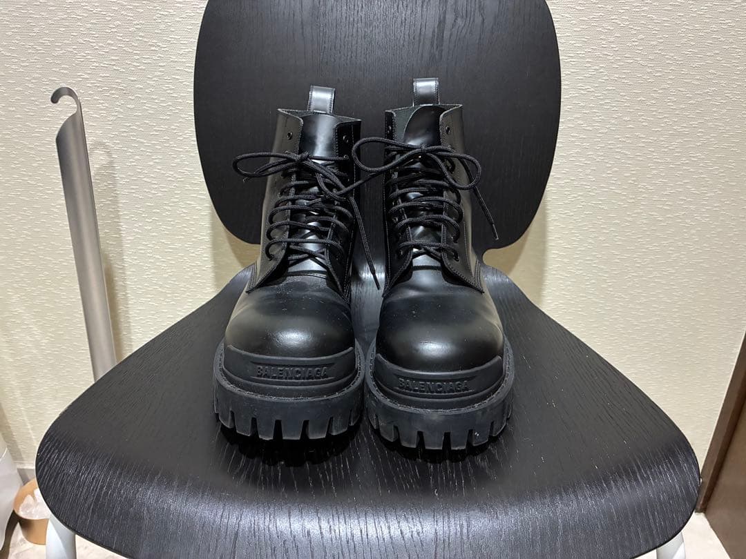 kaori　Balenciaga strike boots 44