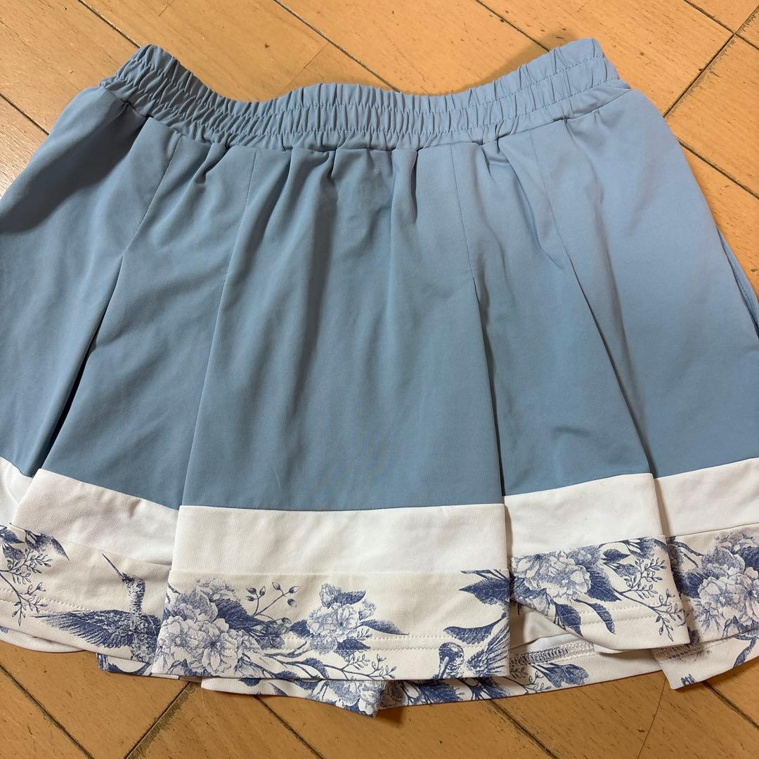 値下げAdmiral テニス　くすみブルー　長袖シャツとスコートセットアップ　S