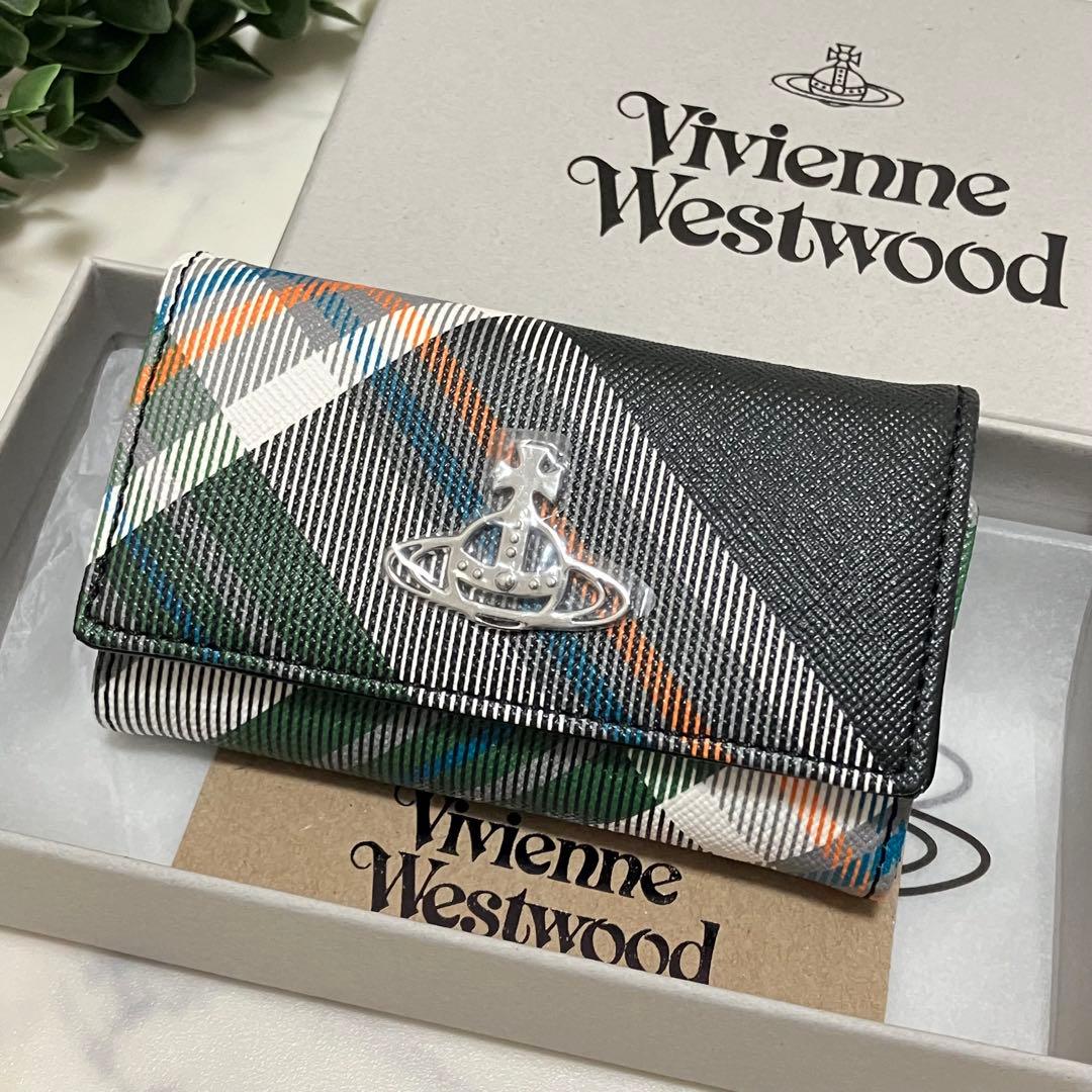 【新品未使用】Vivienne Westwood ✨キーケース　チェック柄