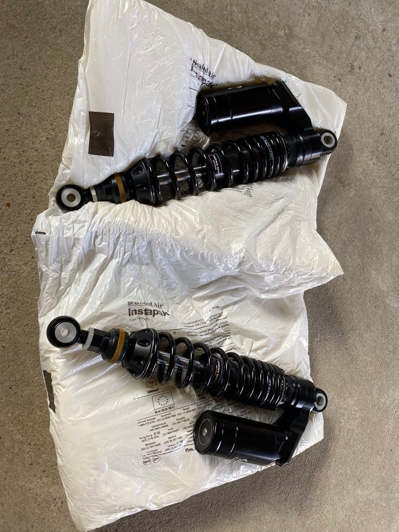 やーまーさん用　ZRX1200R HYPERPRO リアショック