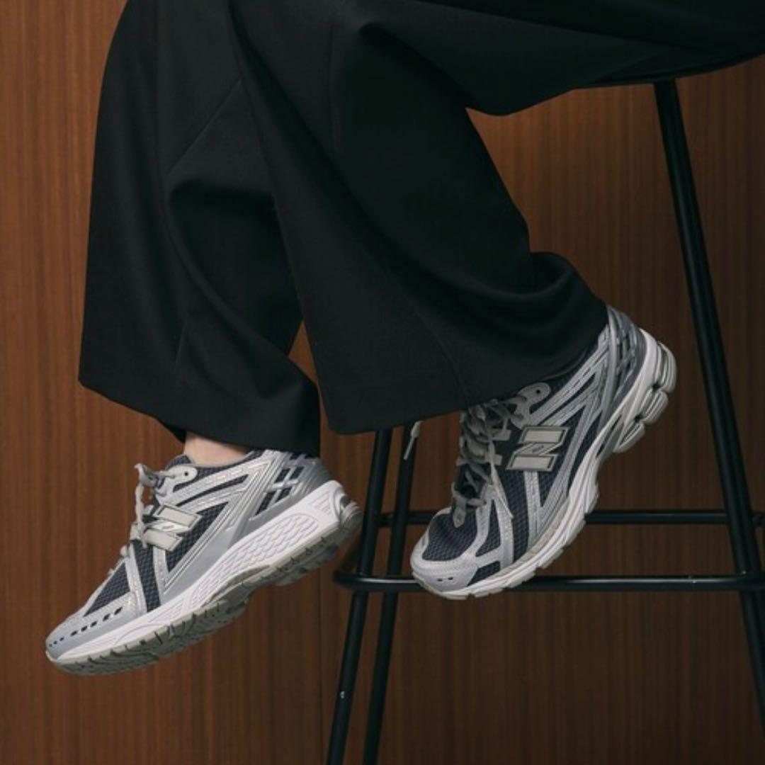 未試着タグ付　ニューバランス　U1906RCL 23.5 スニーカー