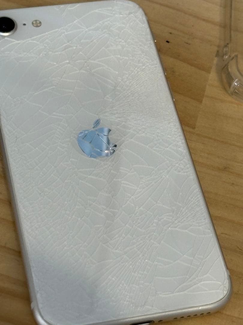 iPhone SE 第3世代128GB ホワイトSIMフリー