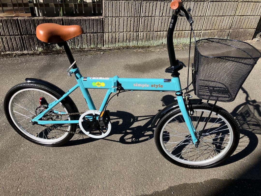 シンプルスタイル20インチ　折りたたみ自転車　カゴつき