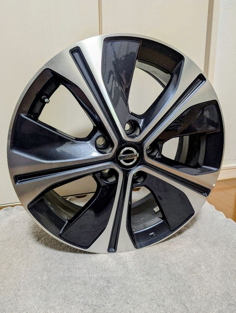 【leeek】日産キックス17インチ 純正ホイール 4個セット