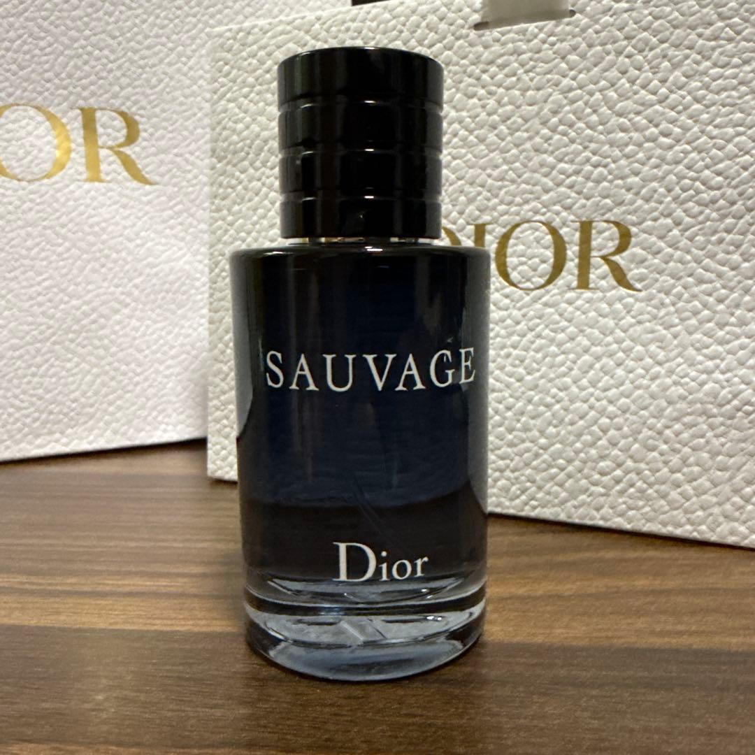 Dior Sauvage オードトワレ ボックス付き