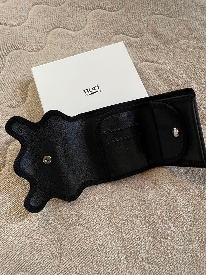 nori enomoto 黒 レザー ウォレットケース
