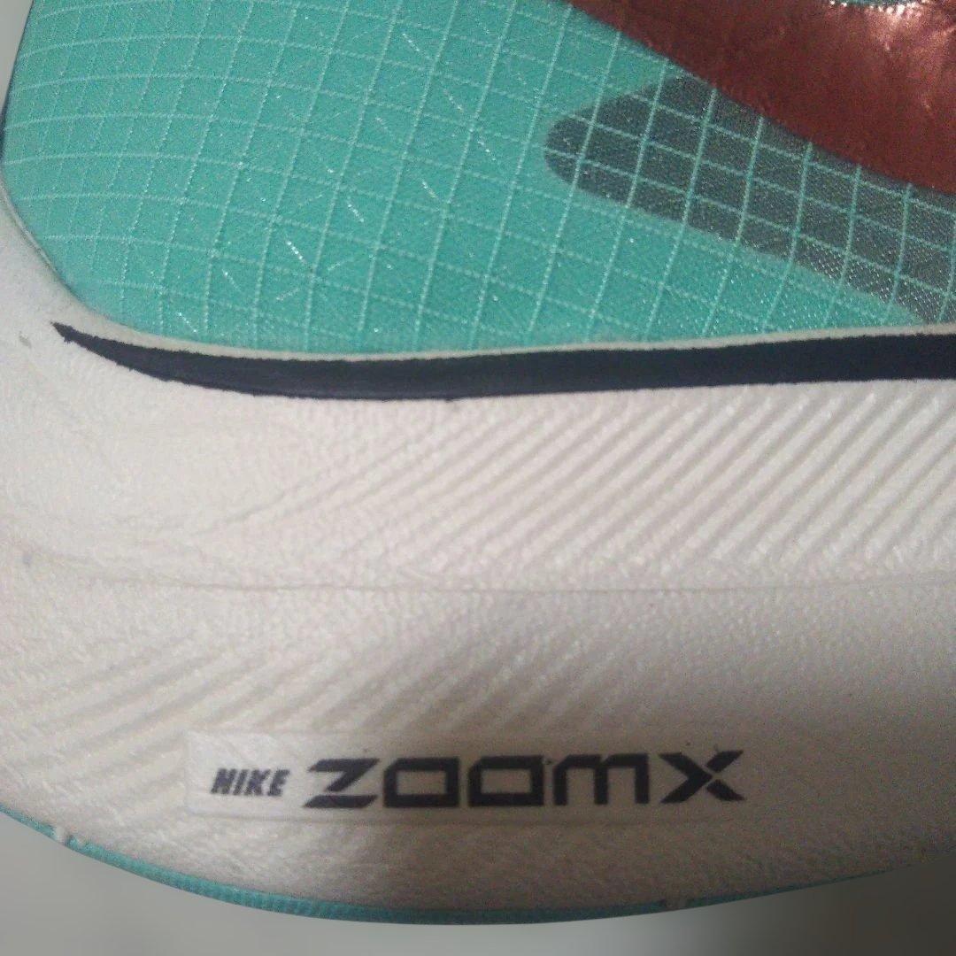 未使用⬛️NIKE ZOOMX VAPORFLY NEXT% HKNE27.5