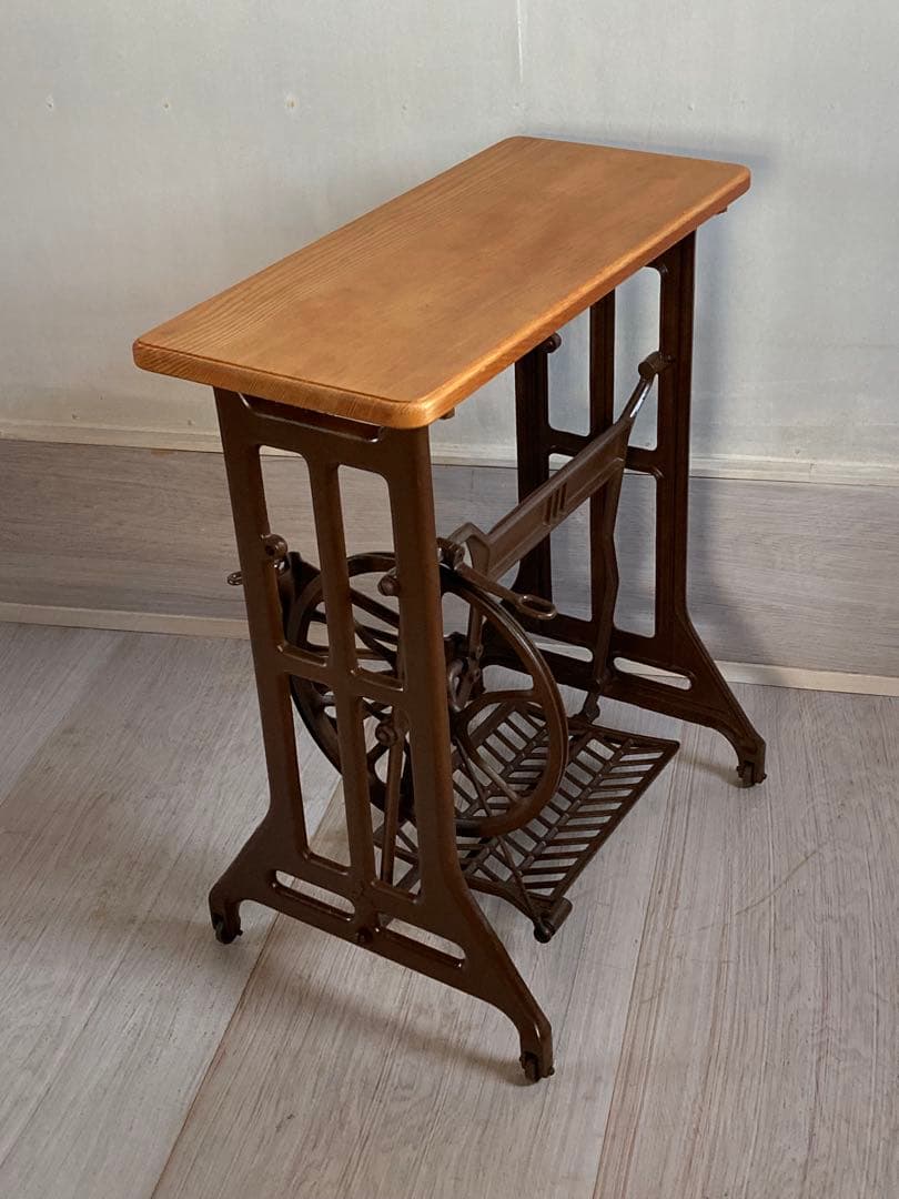 古い鉄脚 一枚板 ミシンテーブル ミツビシ