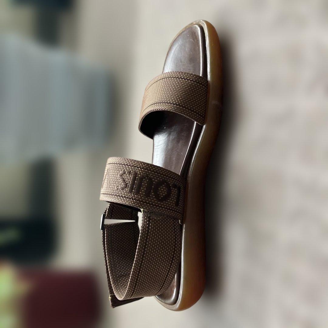 LOUIS VUITTON ブラウン サンダル