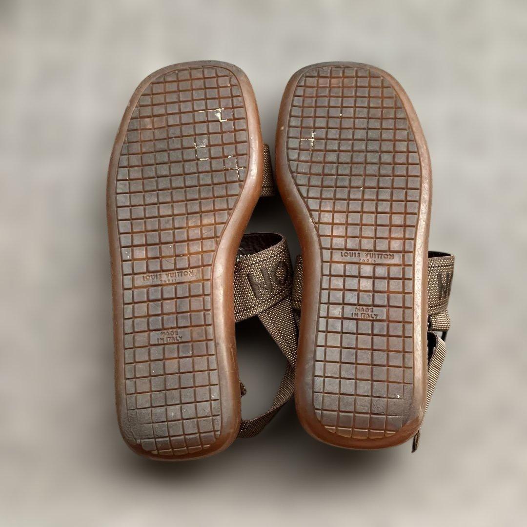 LOUIS VUITTON ブラウン サンダル