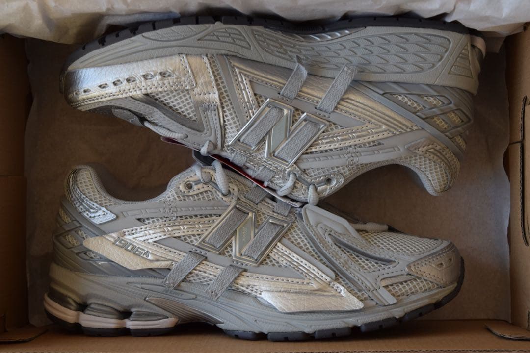 New Balance M1906AG \