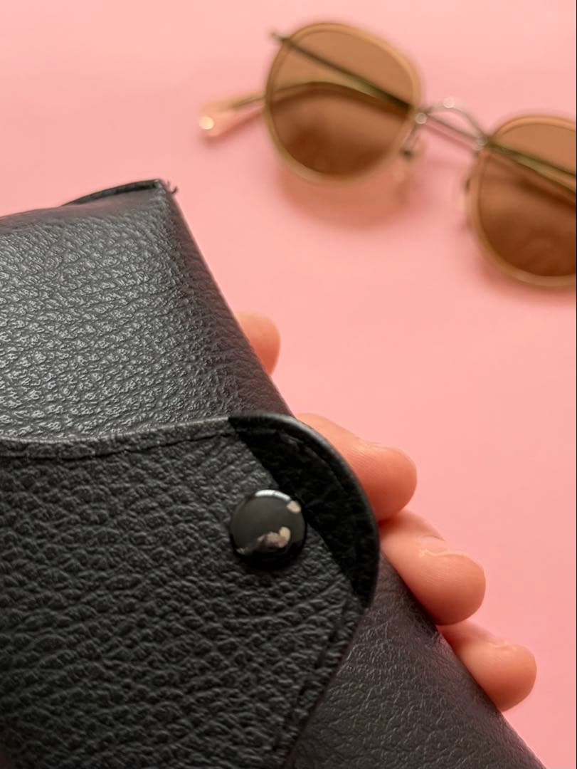 お*ん様 KANEKO OPTICAL × UA ブラウンオーバルサングラス