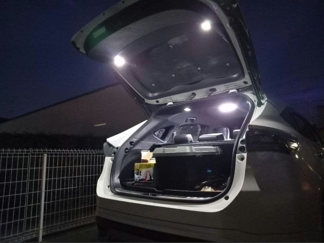 Grazio ハリアー60系LEDパネル