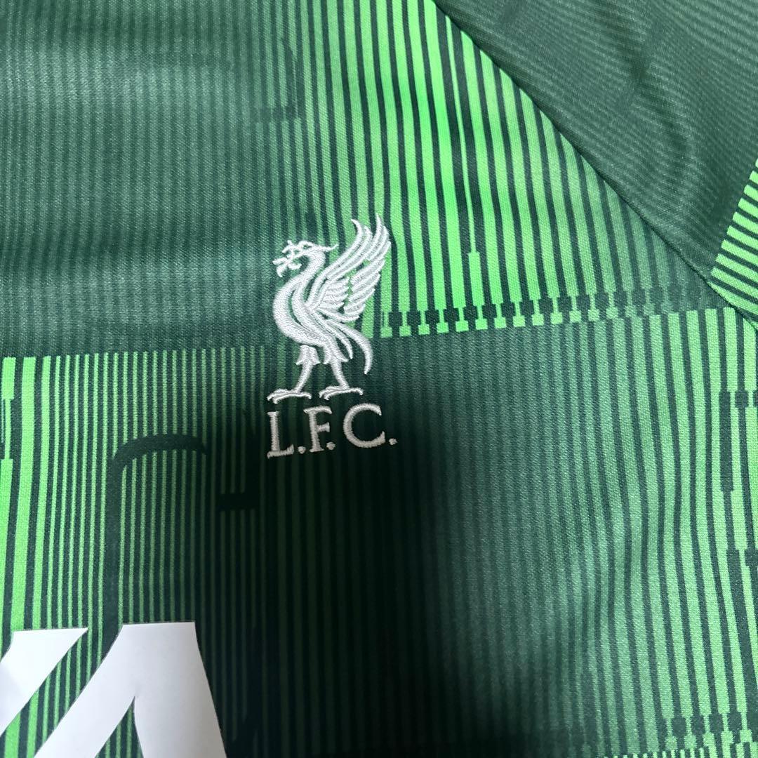 リバプールFC 緑色 ゴールキーパーシャツ