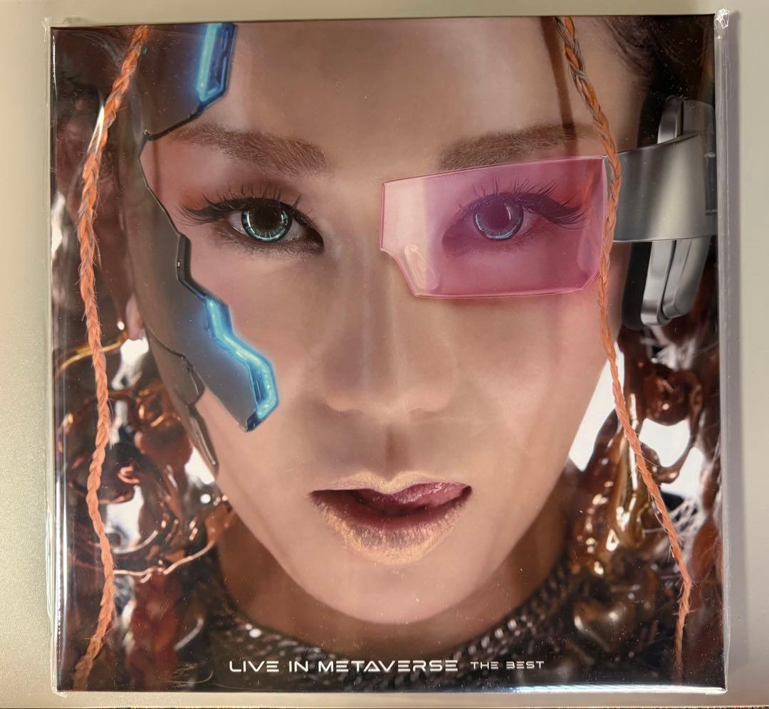 倖田來未　LIVE IN VERSE アクスタ