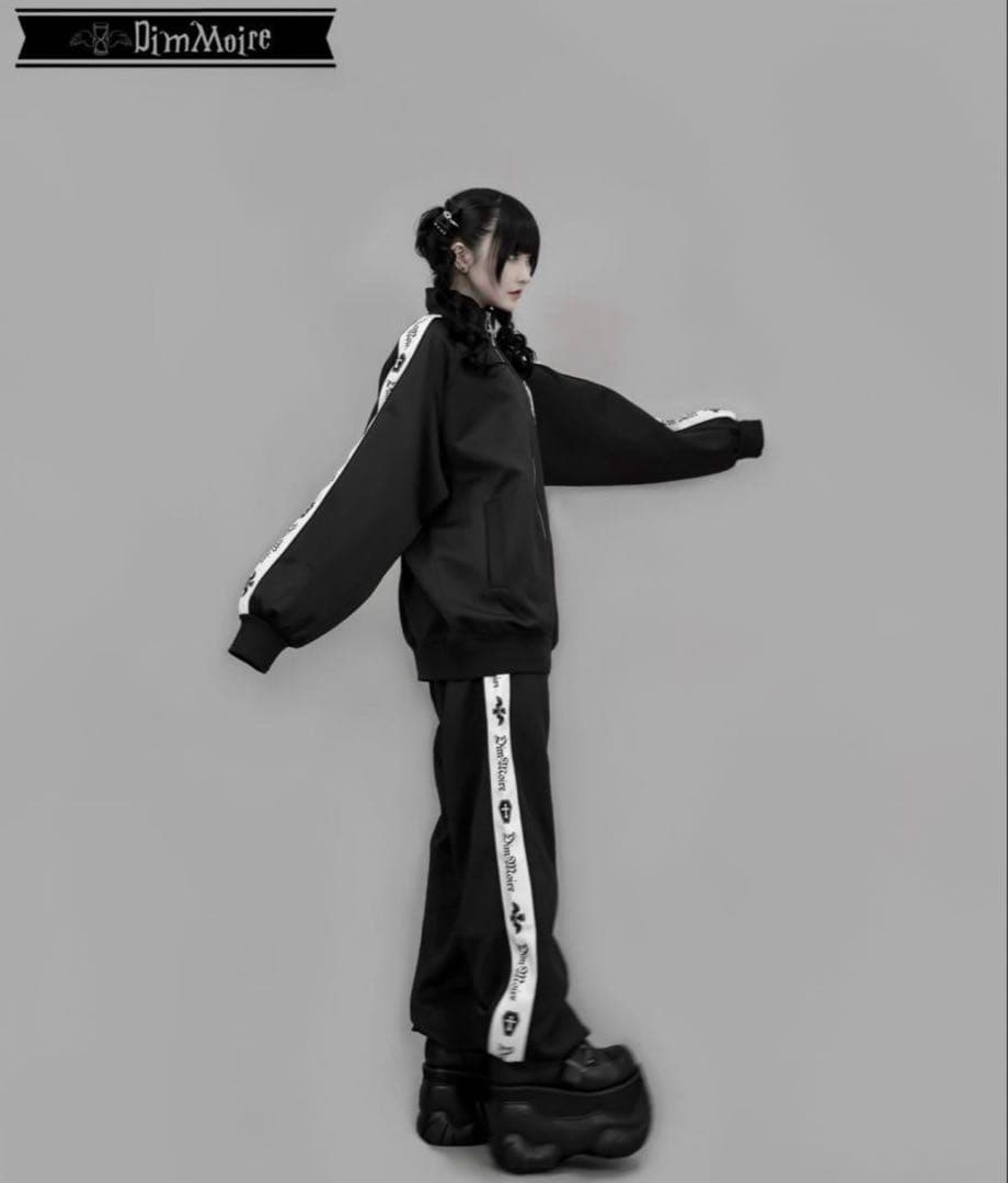 新品未使用 DimMoire ディムモアール ロゴプリント ジャージ トップス❤︎