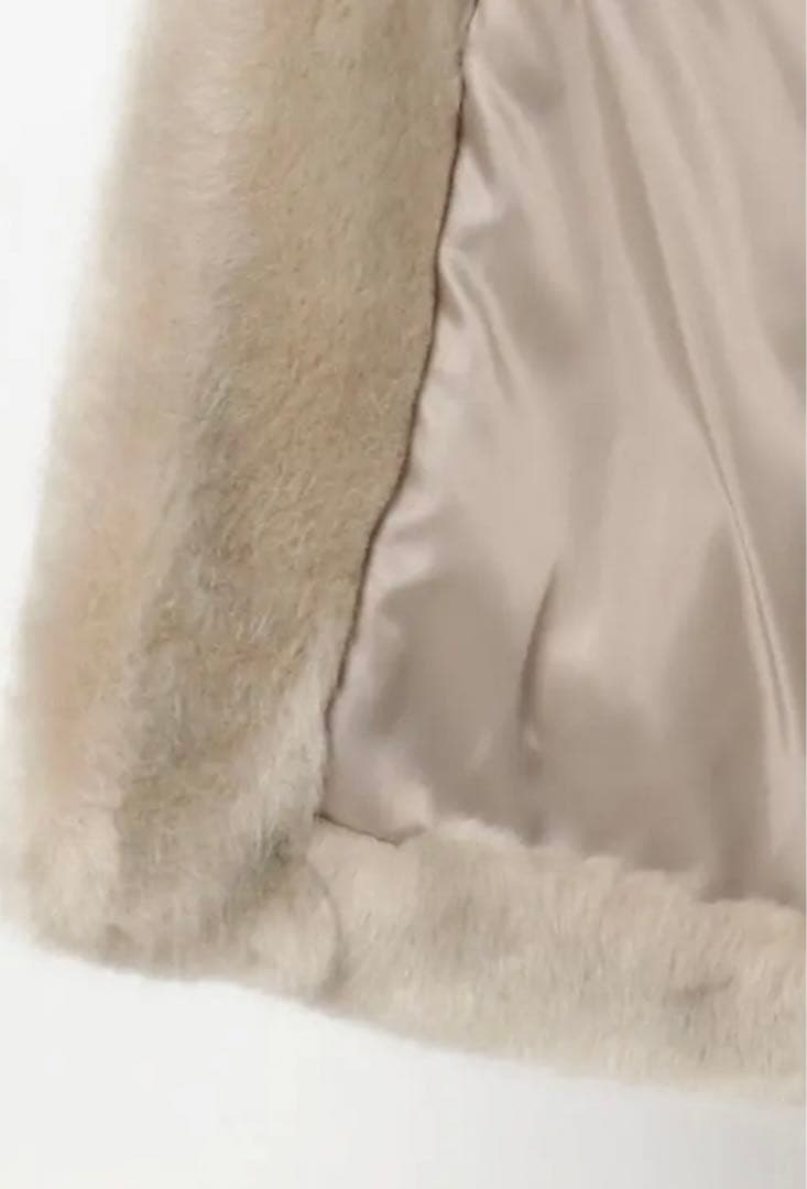 早い者勝ち★Ungrid★フェイクファーコート★ライトグレー★タグ付き