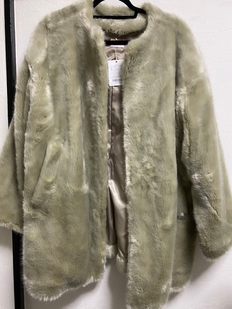 早い者勝ち★Ungrid★フェイクファーコート★ライトグレー★タグ付き