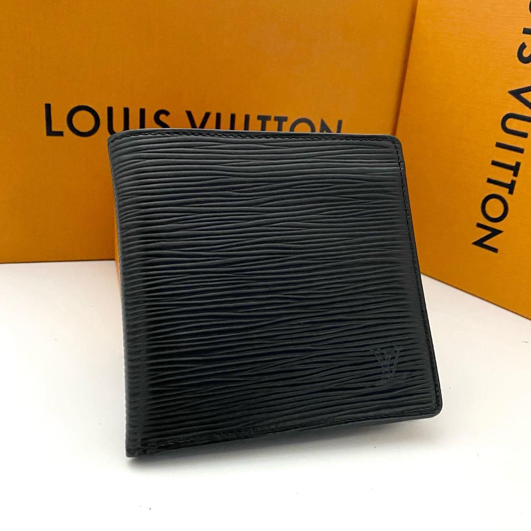 ルイヴィトン　マルコ　エピ　二つ折り財布