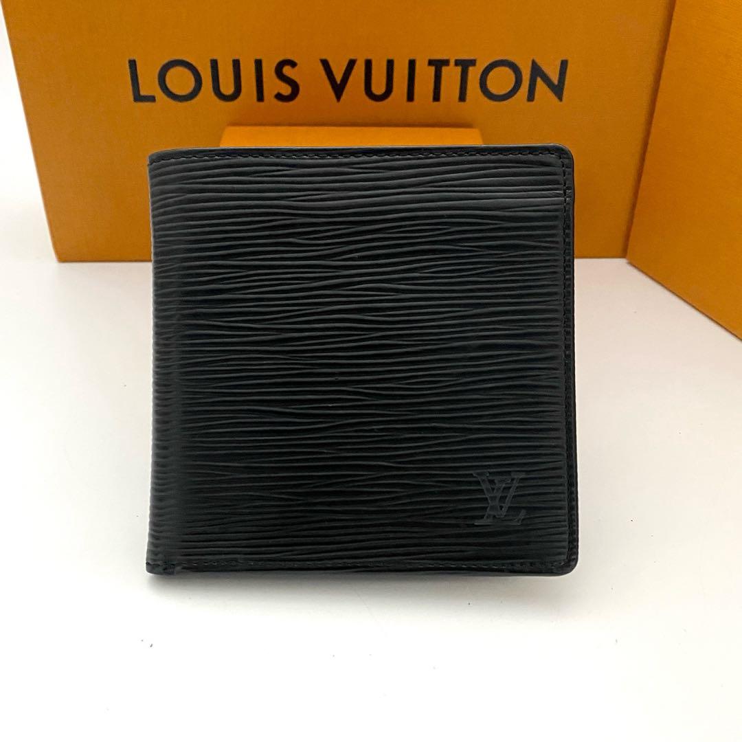 ルイヴィトン　マルコ　エピ　二つ折り財布