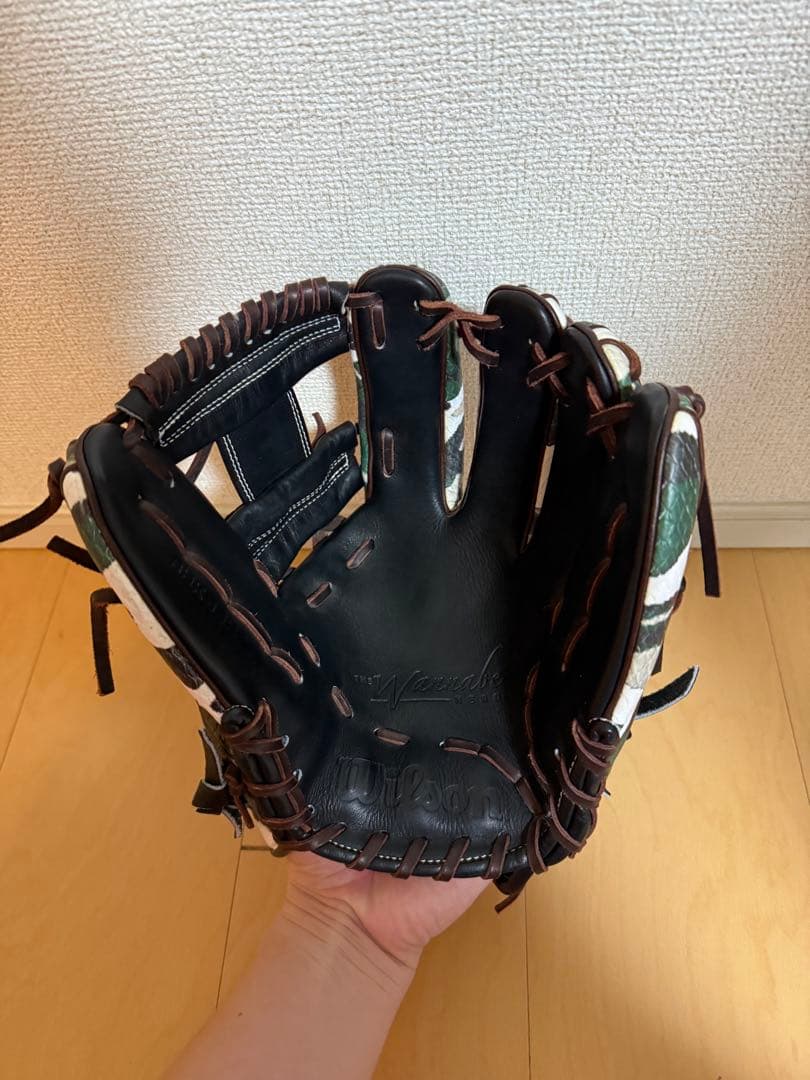 限定カラー　Wilson ワナビーヒーロー　軟式　内野手　86型