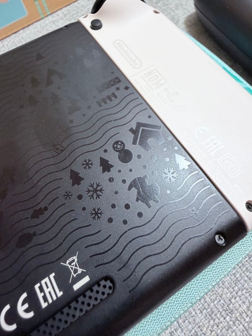 Nintendo Switch あつまれどうぶつの森セット 公式ケース 本体一式