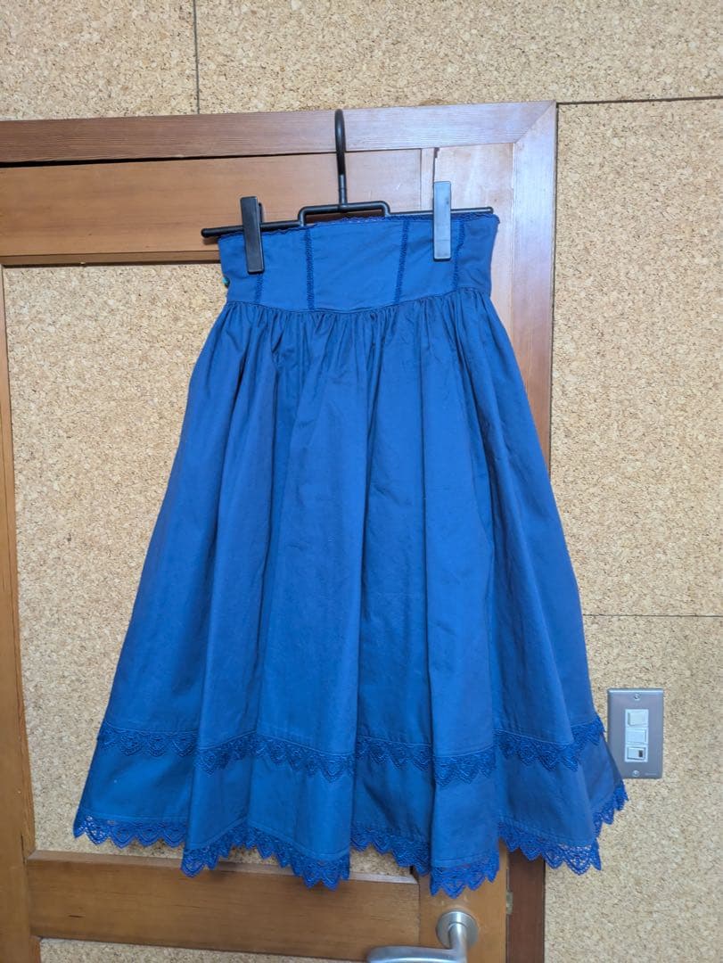 イノセントワールド　ヒマリスカート