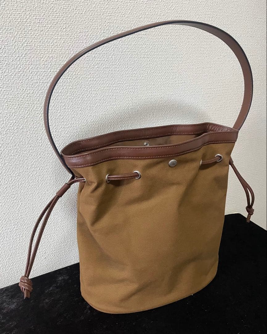 ブラウン キャンバス地　トートバッグ　ショルダーバッグ　コキーユ