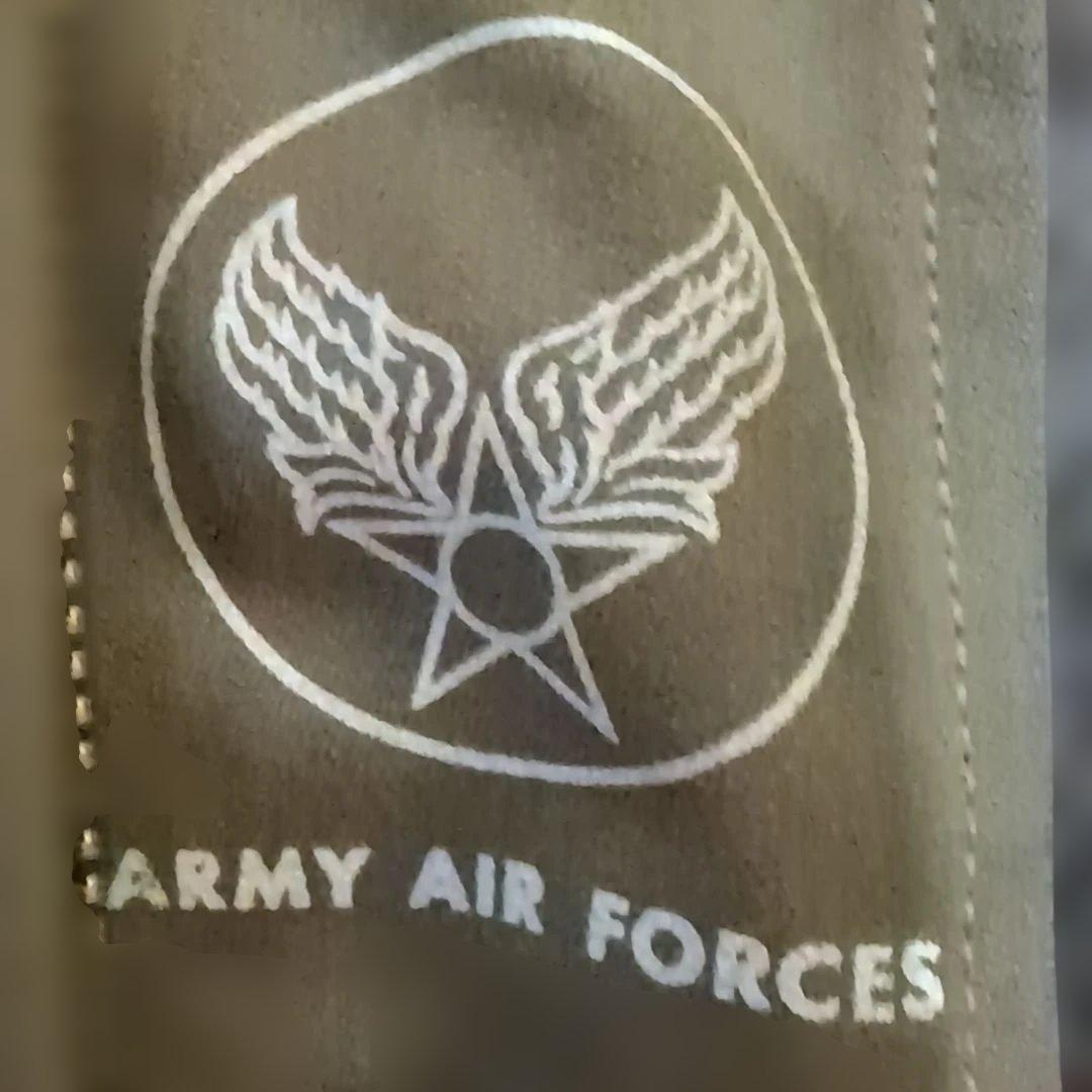 希少　バズリクソンズＢ−10 実名復刻　赤リブ