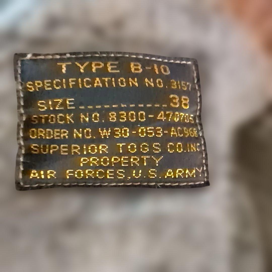 希少　バズリクソンズＢ−10 実名復刻　赤リブ