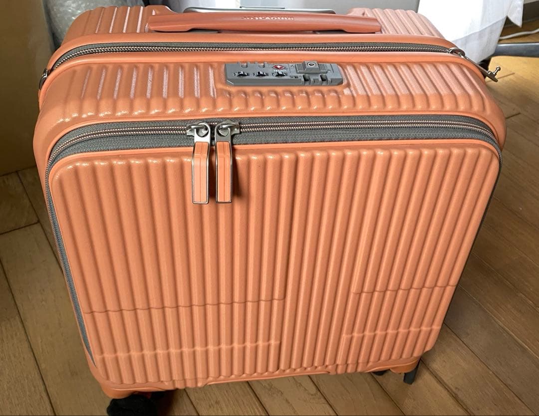 値下げ！イノベーター フロントオープン innovator 3〜4泊 33L