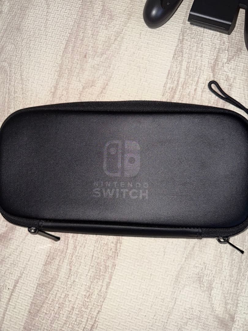 ぱ*ん様 Nintendo Switch 2017年製 初期モデル　おまけ付き