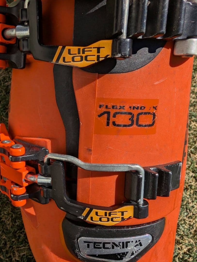 テクニカ コーチス 19/20 flex130 size27-27.5cm