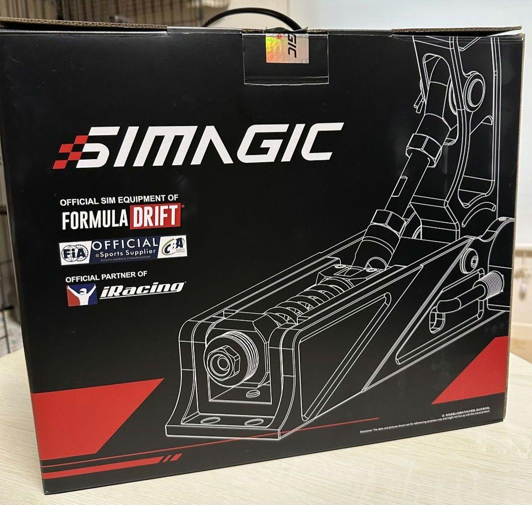 SIMAGIC P1000 モジュラーペダル
