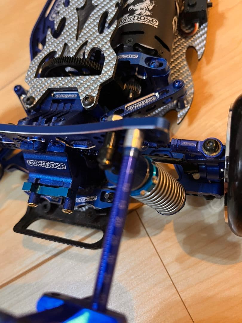 ぬん　Overdose ホビーラジコン カーボンシャーシ