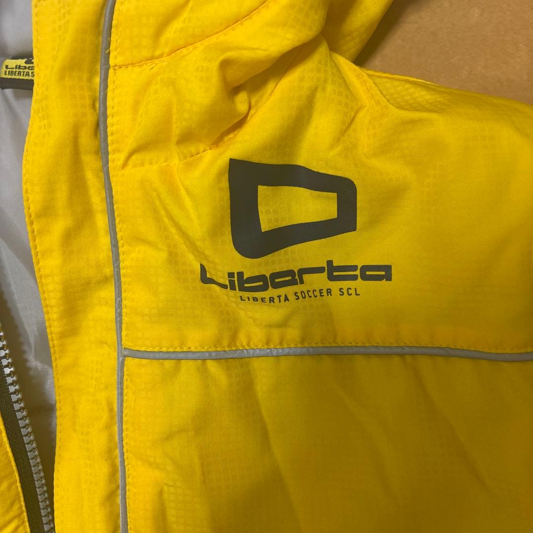 リベルタサッカースクール　ウィンドブレーカー上下セット 130cm