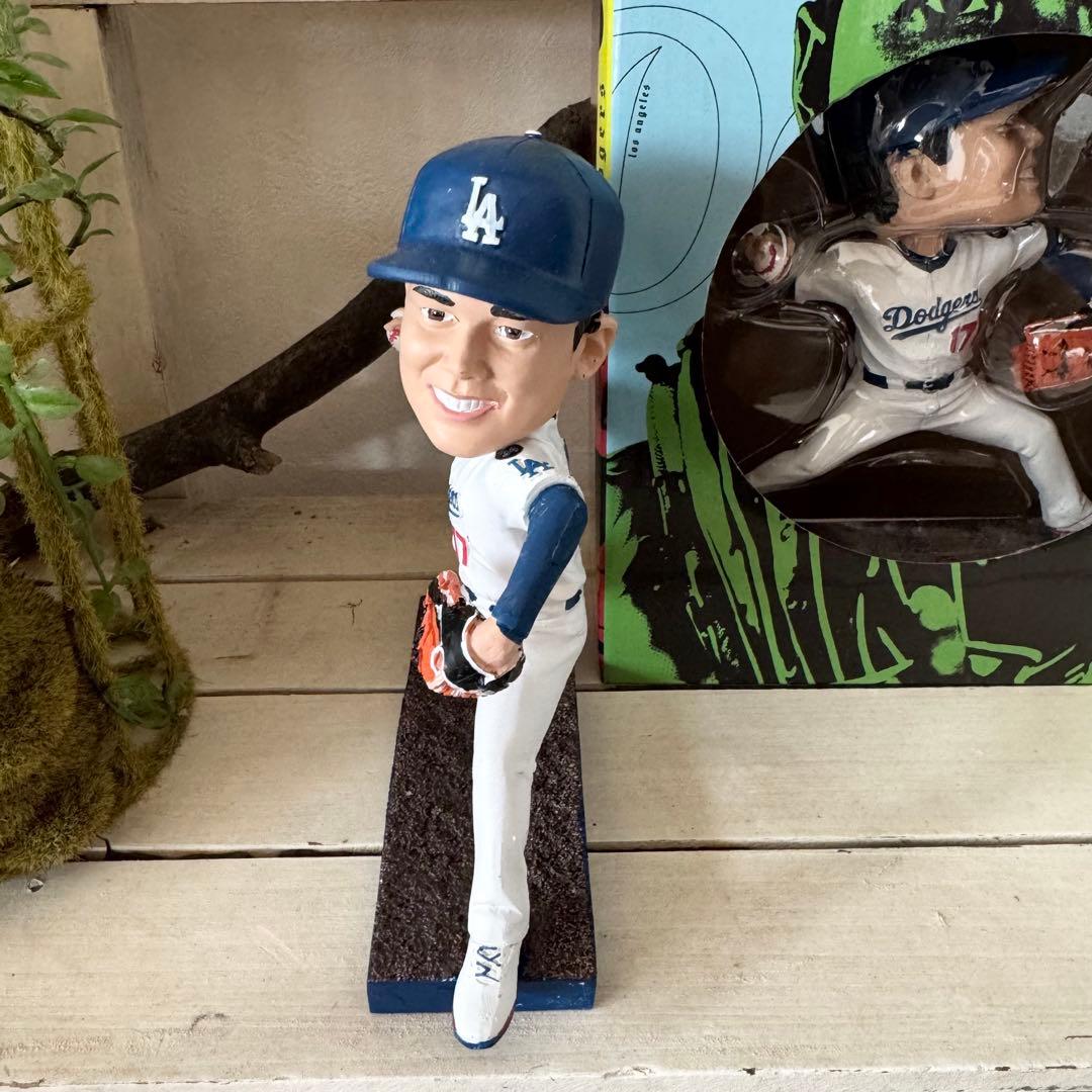 ドジャース　大谷翔平ボブルヘッド　ピッチャー投手来場者限定品 9月10日2025
