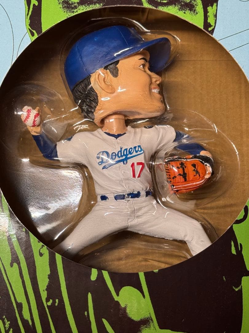 ドジャース　大谷翔平ボブルヘッド　ピッチャー投手来場者限定品 9月10日2025