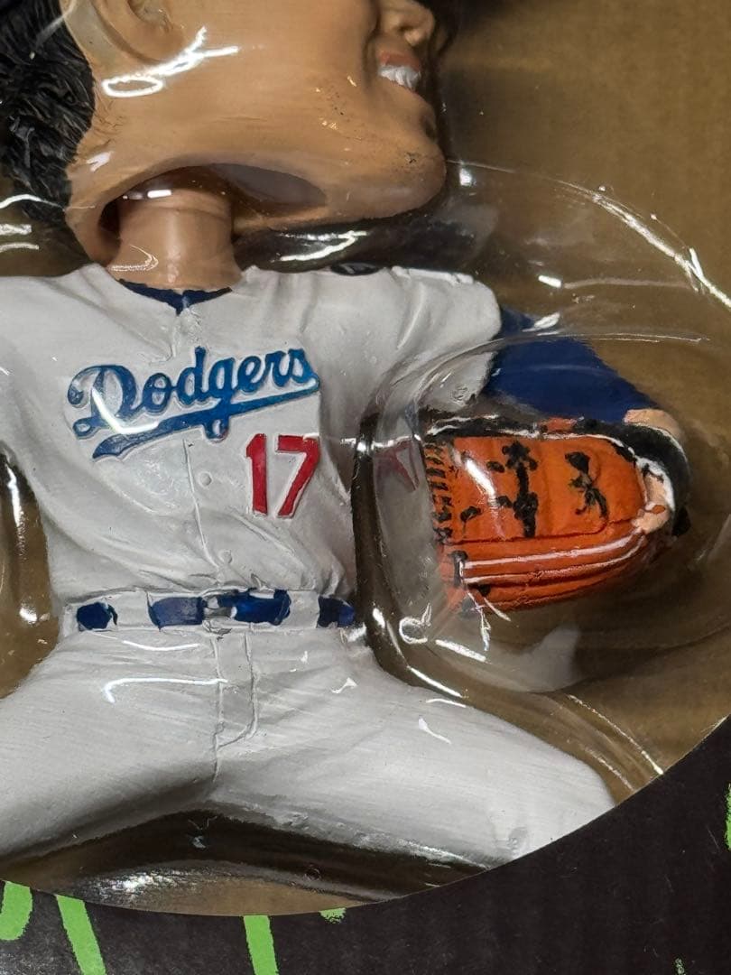 ドジャース　大谷翔平ボブルヘッド　ピッチャー投手来場者限定品 9月10日2025