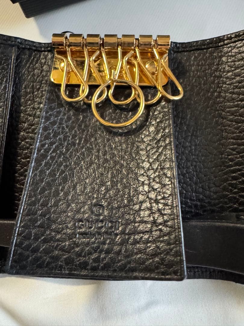 GUCCI グッチ GGプチマーモント ６連キーケース　ブラック