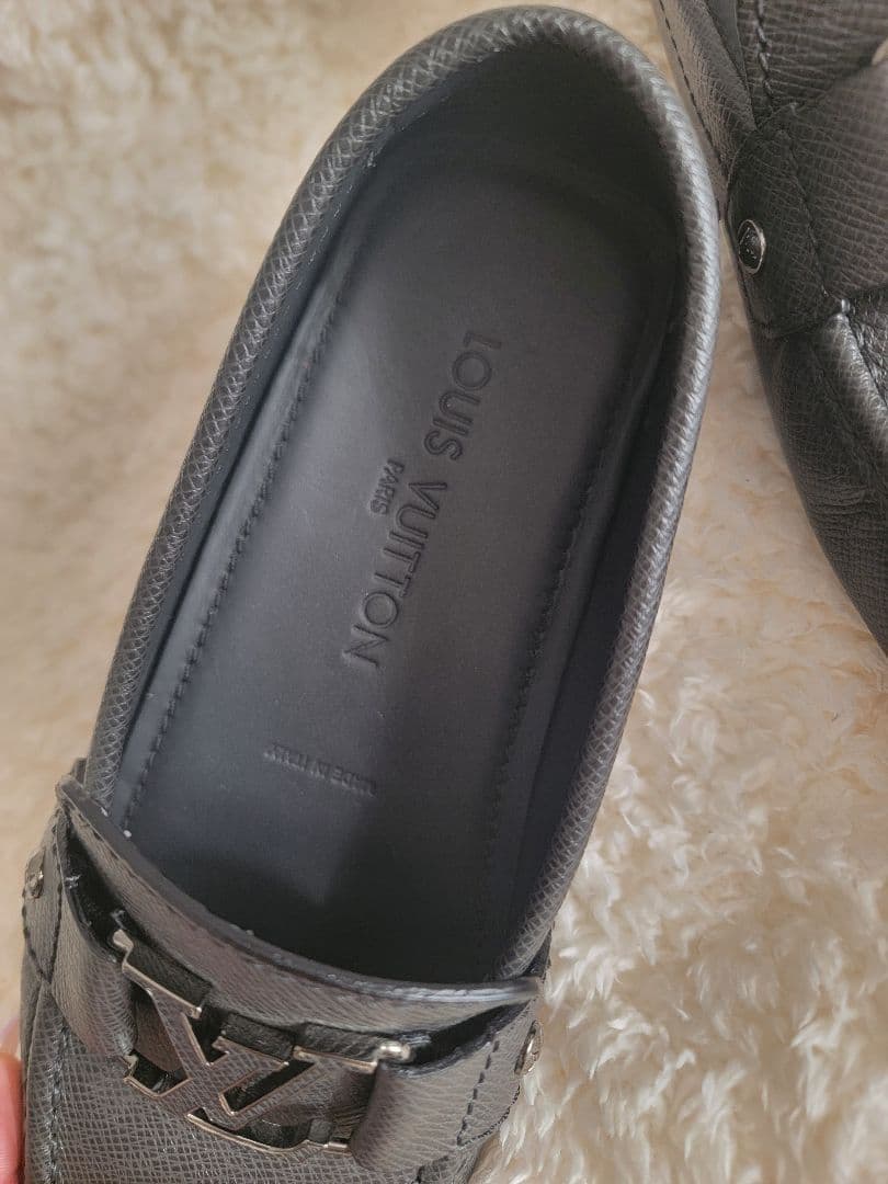 Louis Vuitton グレー ローファー