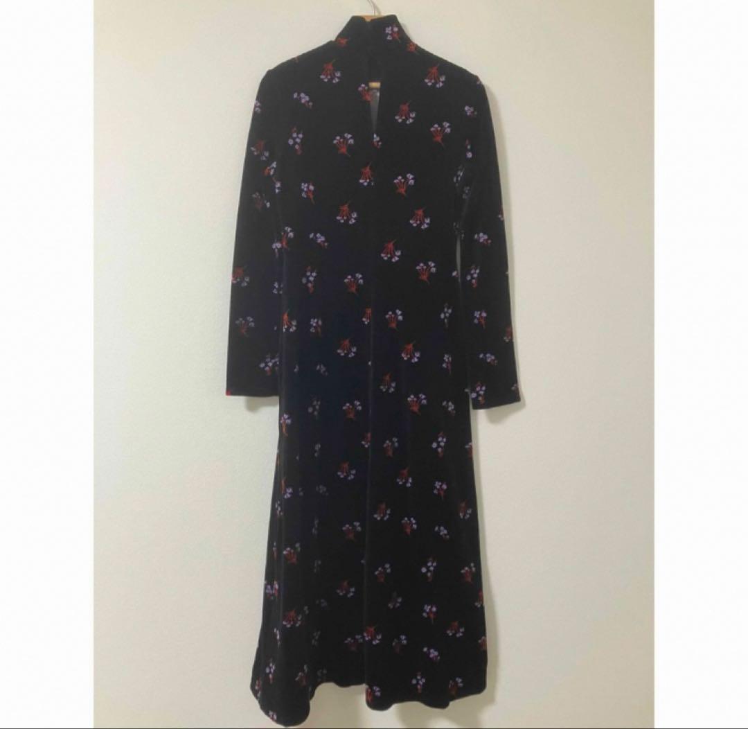 ワンピース Floral Velour Jacquard High Neck Dress