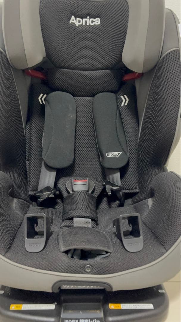 アップリカ　チャイルドシート フォームフィットAB isofix 1才から