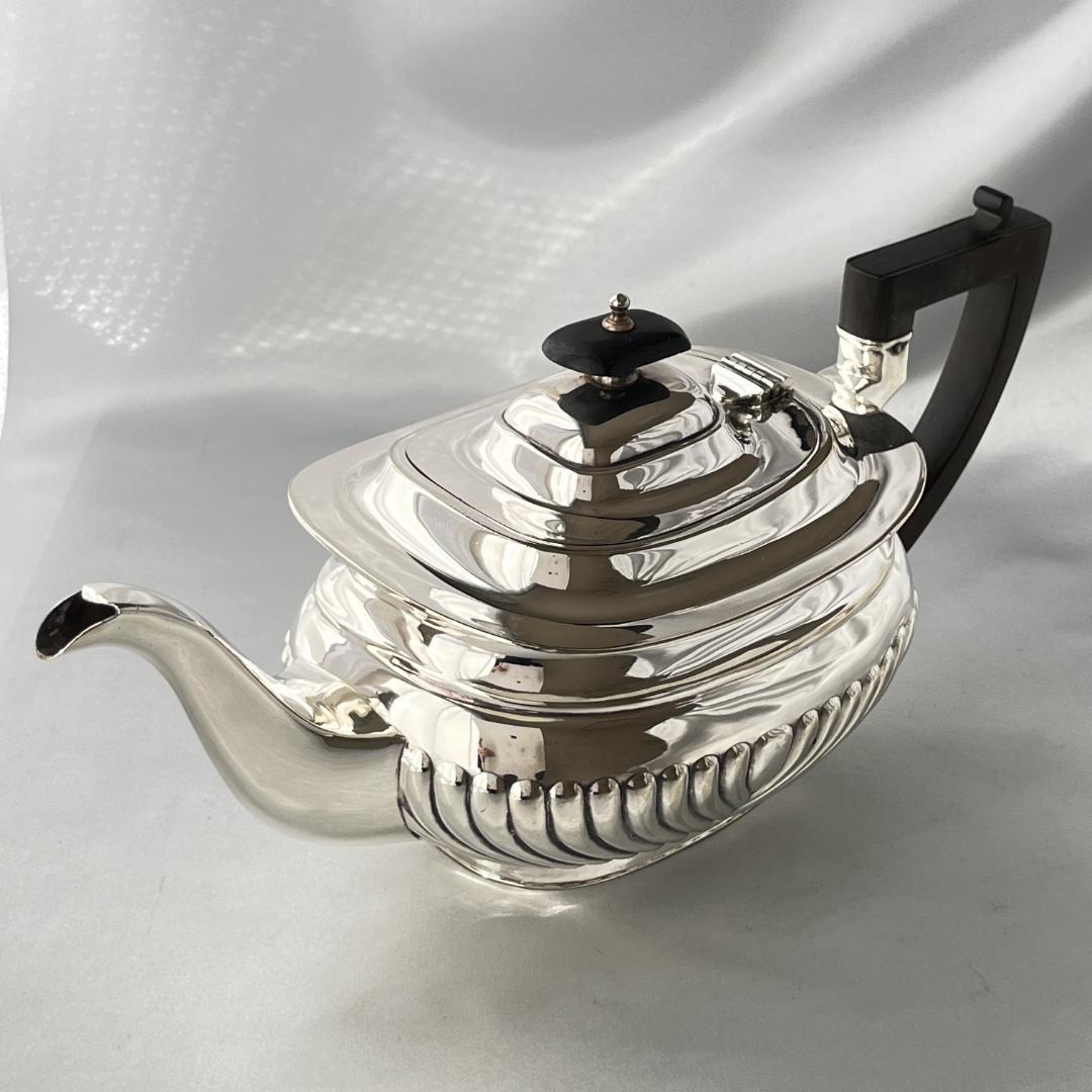 【G W Shirtcliffe & Son】 ハーフリブのティーセット 3点