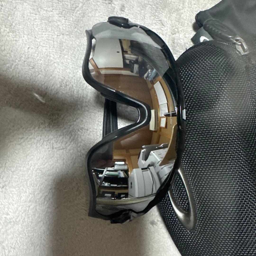 ス*ズ様 Oakley サングラス ハードケース付き
