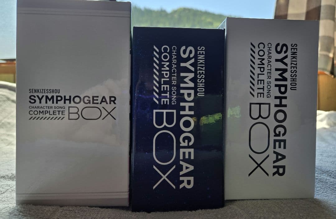 戦姫絶唱シンフォギア キャラソンコンプリートBOX【Amazon限定】BOX収納