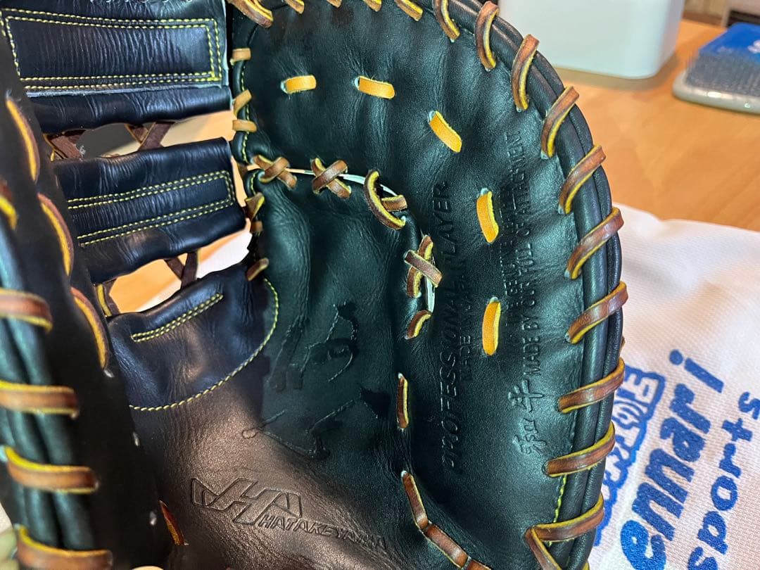 新品　湯もみ型付け済み　硬式ファーストミット　ハタケヤマ　K-F03